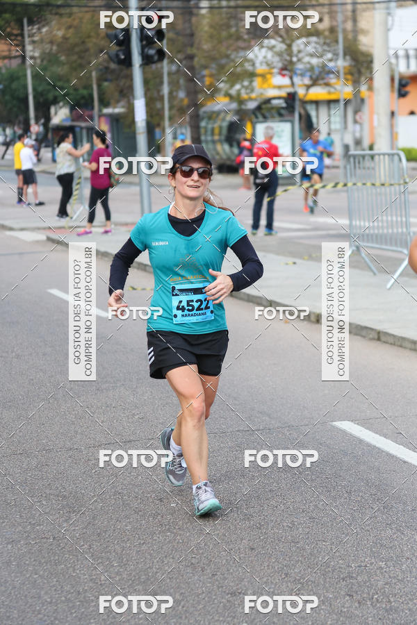 Buy your photos of the eventMeia Maratona Internacional de Curitiba 2018 on Fotop