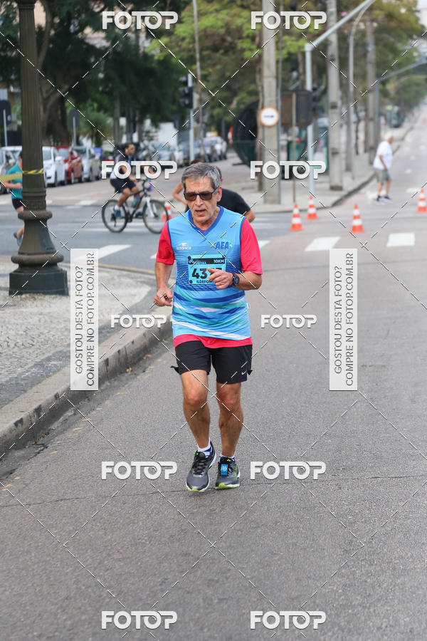 Buy your photos of the eventMeia Maratona Internacional de Curitiba 2018 on Fotop