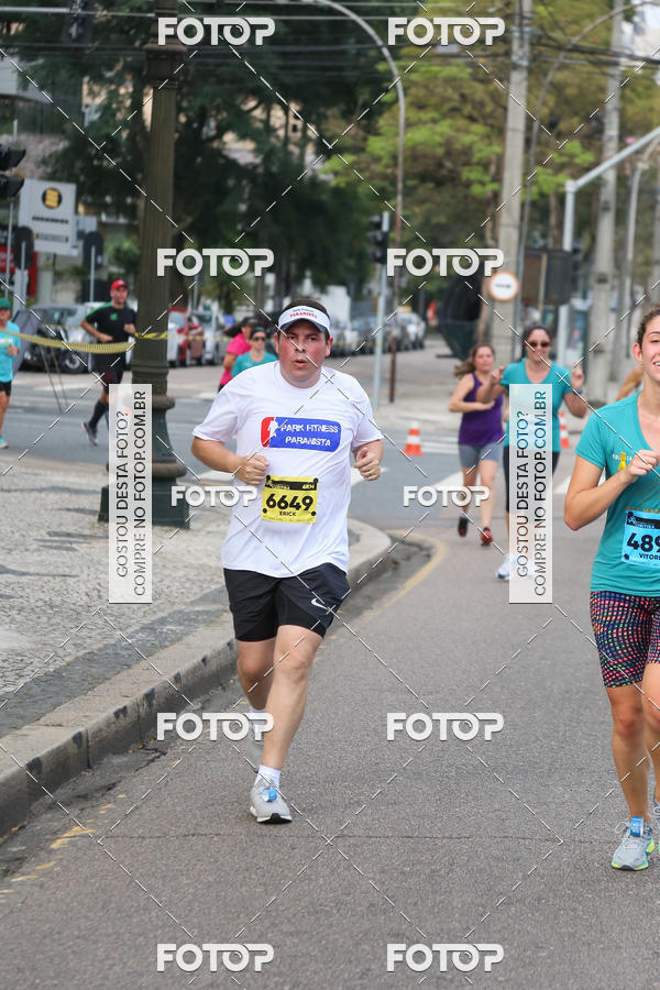 Buy your photos of the eventMeia Maratona Internacional de Curitiba 2018 on Fotop