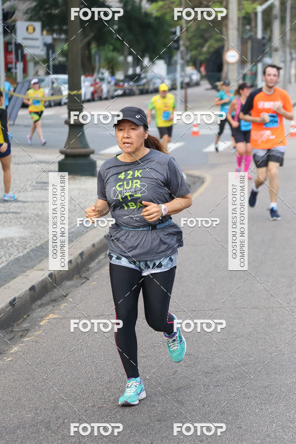 Buy your photos of the eventMeia Maratona Internacional de Curitiba 2018 on Fotop