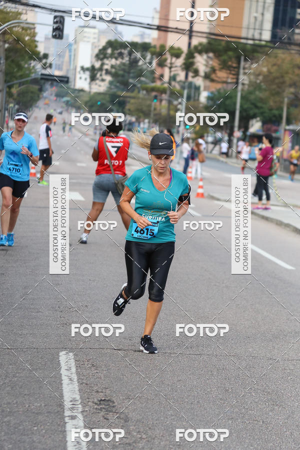Buy your photos of the eventMeia Maratona Internacional de Curitiba 2018 on Fotop