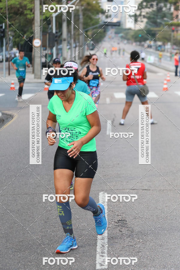 Buy your photos of the eventMeia Maratona Internacional de Curitiba 2018 on Fotop