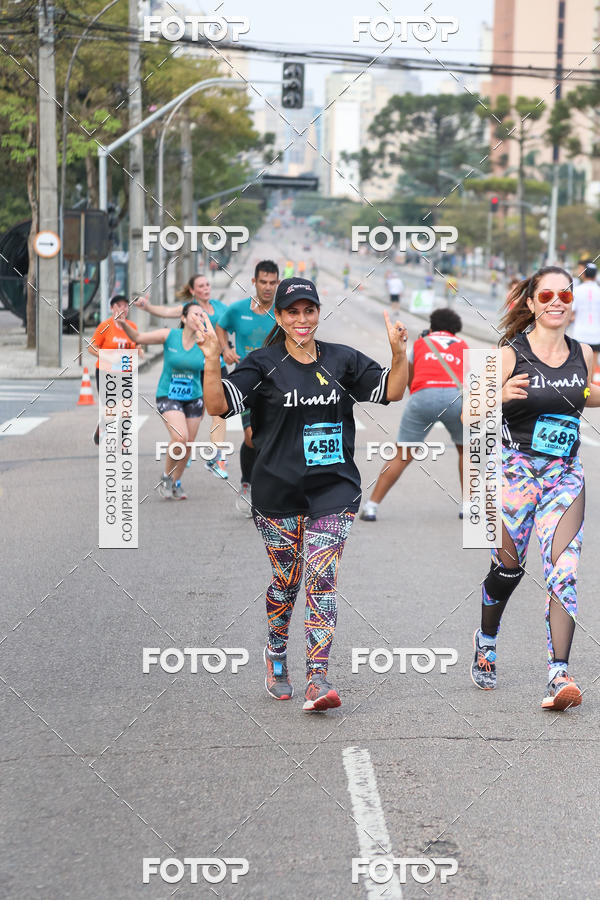 Buy your photos of the eventMeia Maratona Internacional de Curitiba 2018 on Fotop