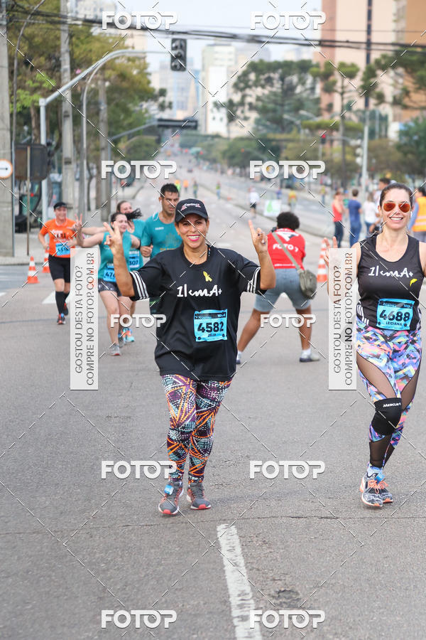 Buy your photos of the eventMeia Maratona Internacional de Curitiba 2018 on Fotop