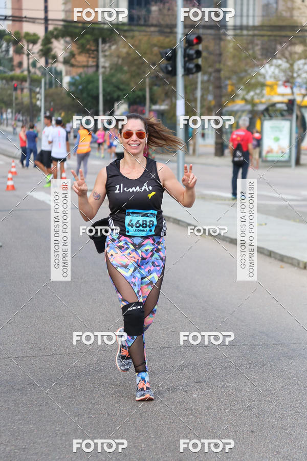 Buy your photos of the eventMeia Maratona Internacional de Curitiba 2018 on Fotop