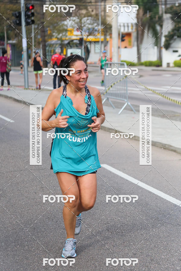 Buy your photos of the eventMeia Maratona Internacional de Curitiba 2018 on Fotop