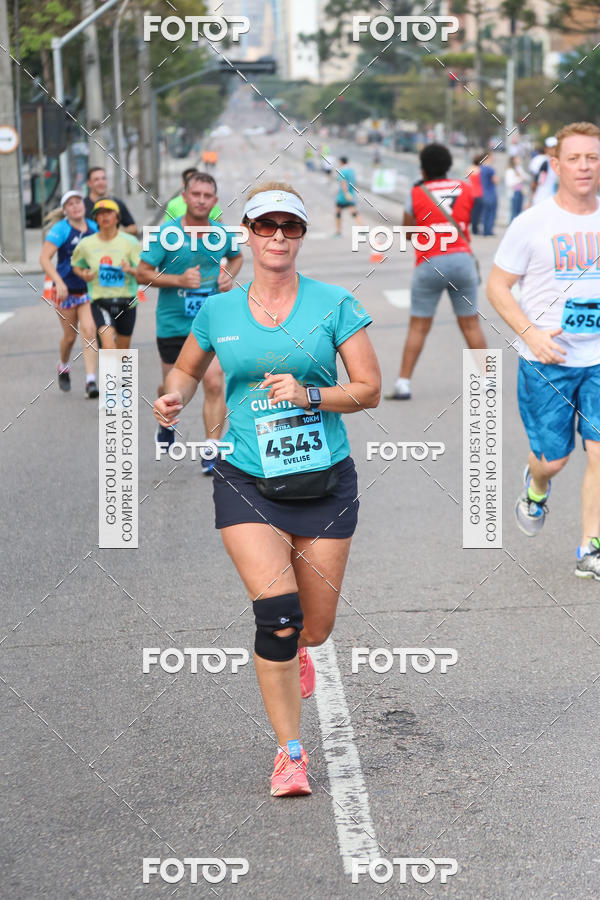 Buy your photos of the eventMeia Maratona Internacional de Curitiba 2018 on Fotop