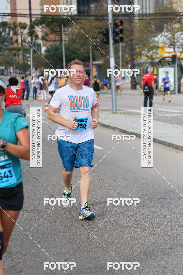 Buy your photos of the eventMeia Maratona Internacional de Curitiba 2018 on Fotop