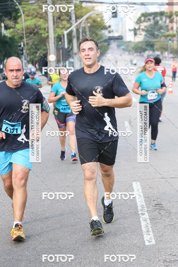 Buy your photos of the eventMeia Maratona Internacional de Curitiba 2018 on Fotop