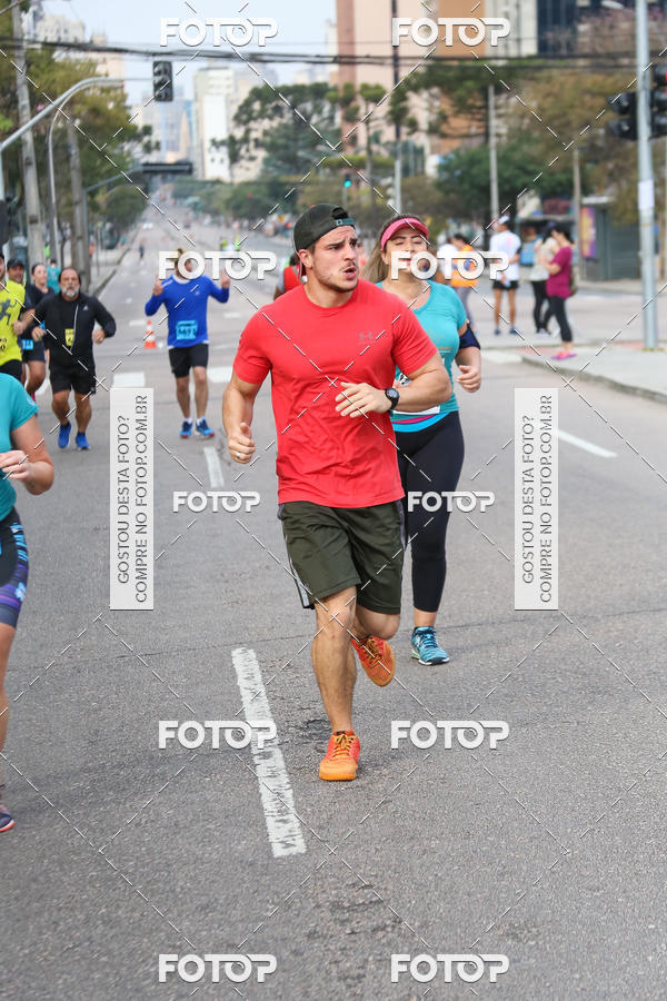 Buy your photos of the eventMeia Maratona Internacional de Curitiba 2018 on Fotop