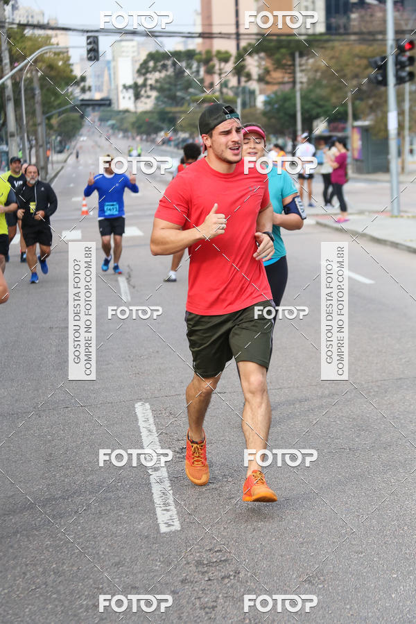 Buy your photos of the eventMeia Maratona Internacional de Curitiba 2018 on Fotop