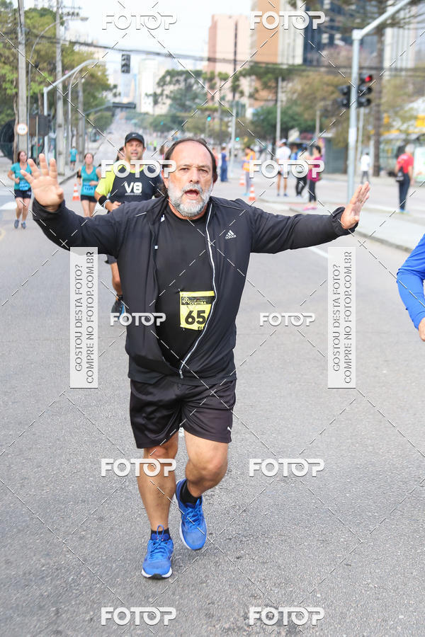 Buy your photos of the eventMeia Maratona Internacional de Curitiba 2018 on Fotop