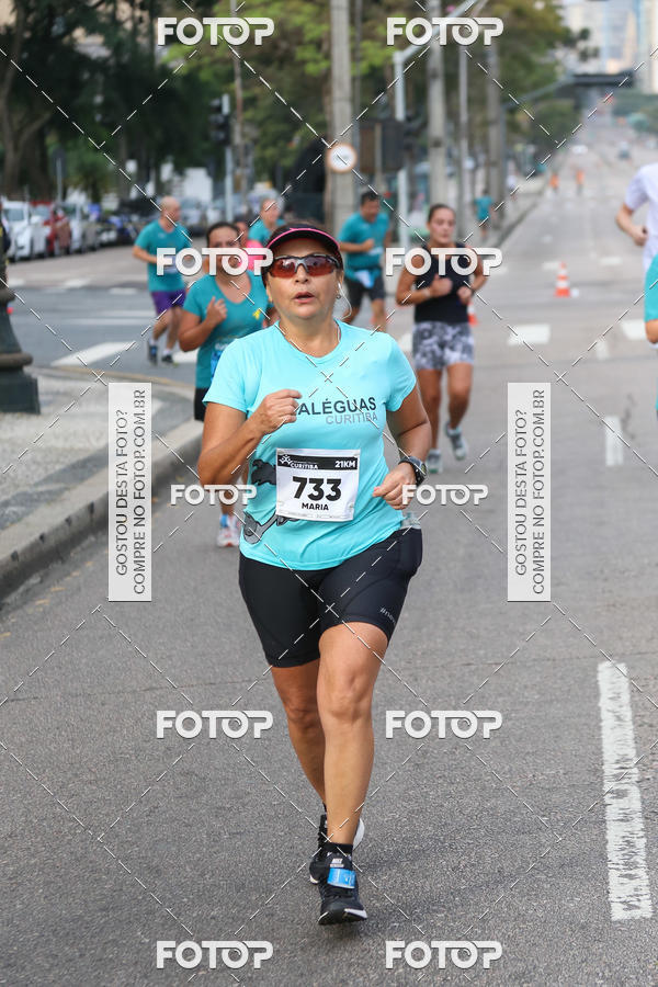 Buy your photos of the eventMeia Maratona Internacional de Curitiba 2018 on Fotop