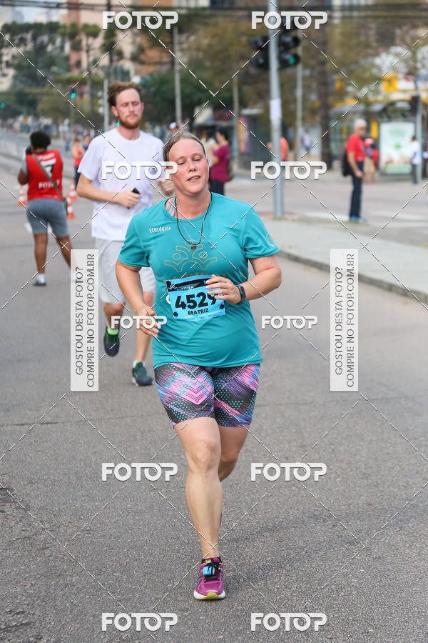 Buy your photos of the eventMeia Maratona Internacional de Curitiba 2018 on Fotop