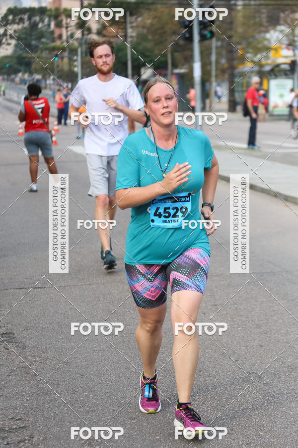 Buy your photos of the eventMeia Maratona Internacional de Curitiba 2018 on Fotop