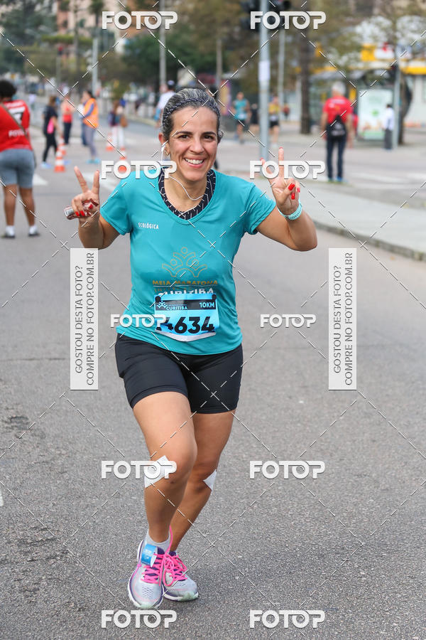 Buy your photos of the eventMeia Maratona Internacional de Curitiba 2018 on Fotop