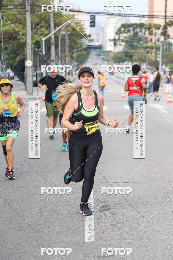 Buy your photos of the eventMeia Maratona Internacional de Curitiba 2018 on Fotop