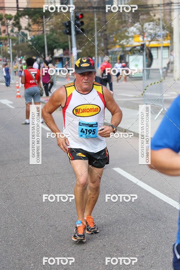 Buy your photos of the eventMeia Maratona Internacional de Curitiba 2018 on Fotop
