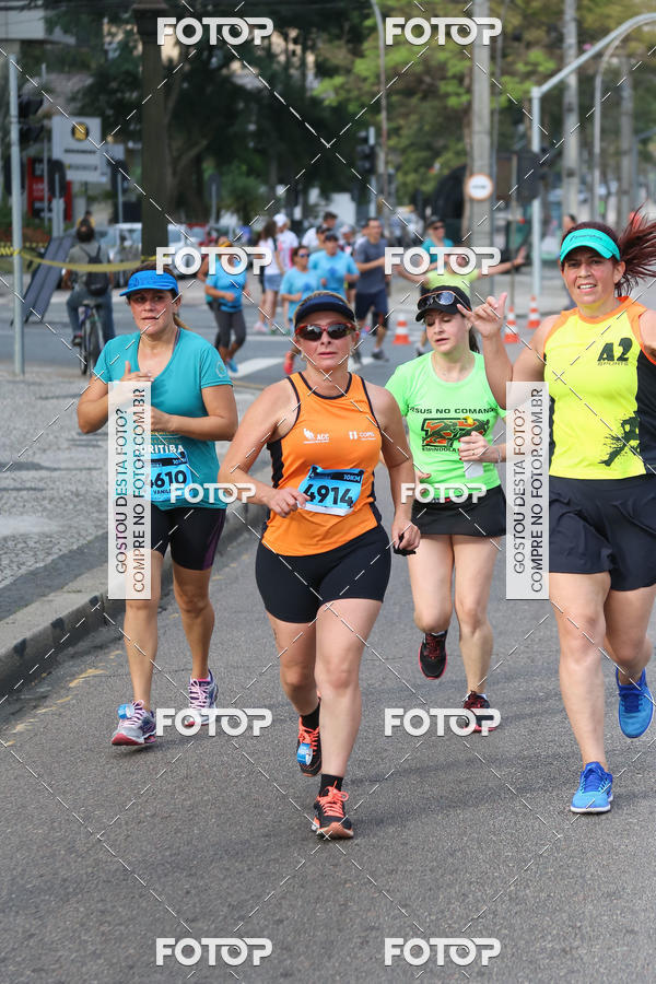 Buy your photos of the eventMeia Maratona Internacional de Curitiba 2018 on Fotop
