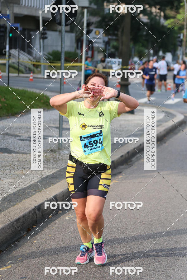 Buy your photos of the eventMeia Maratona Internacional de Curitiba 2018 on Fotop