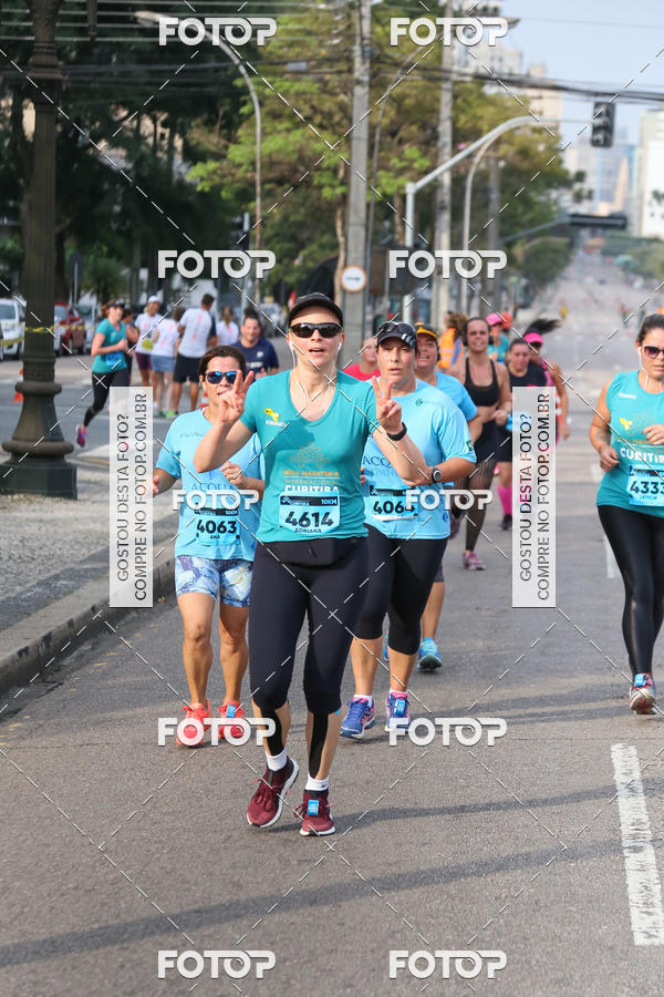 Buy your photos of the eventMeia Maratona Internacional de Curitiba 2018 on Fotop