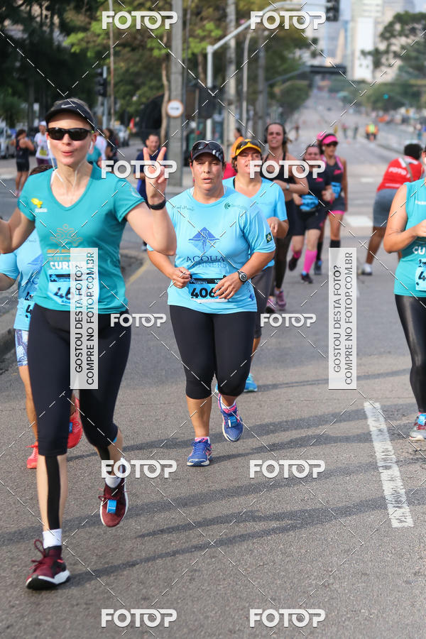 Buy your photos of the eventMeia Maratona Internacional de Curitiba 2018 on Fotop