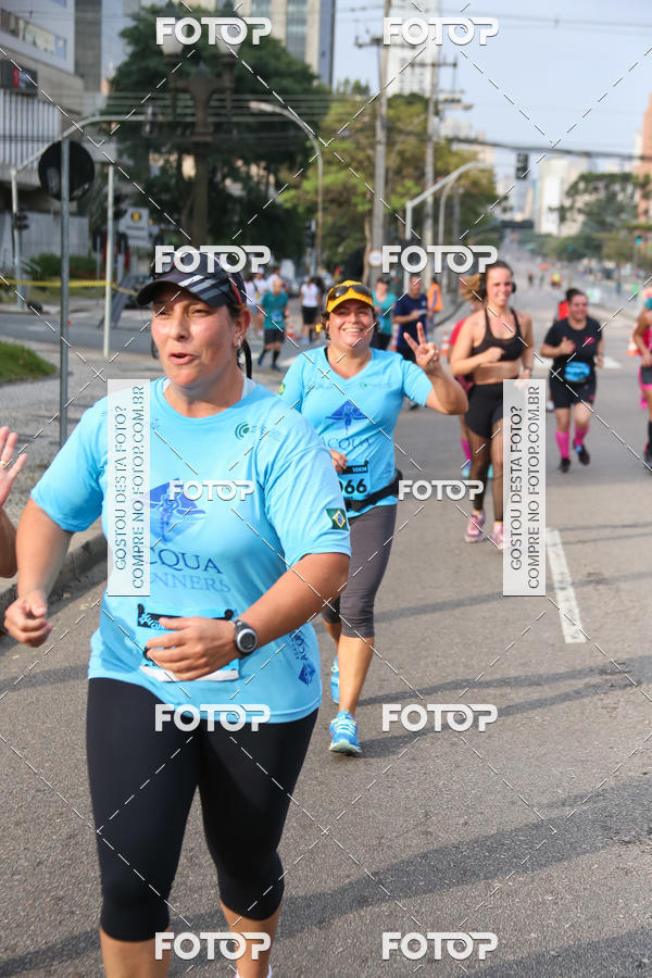 Buy your photos of the eventMeia Maratona Internacional de Curitiba 2018 on Fotop