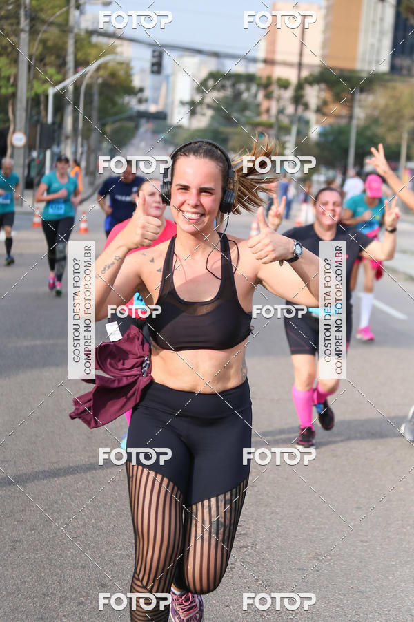 Buy your photos of the eventMeia Maratona Internacional de Curitiba 2018 on Fotop