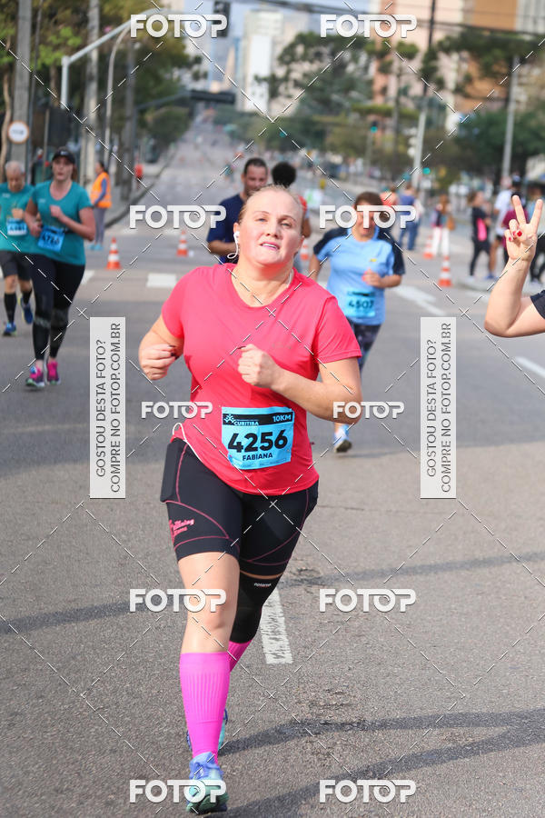 Buy your photos of the eventMeia Maratona Internacional de Curitiba 2018 on Fotop