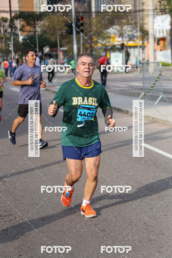 Buy your photos of the eventMeia Maratona Internacional de Curitiba 2018 on Fotop