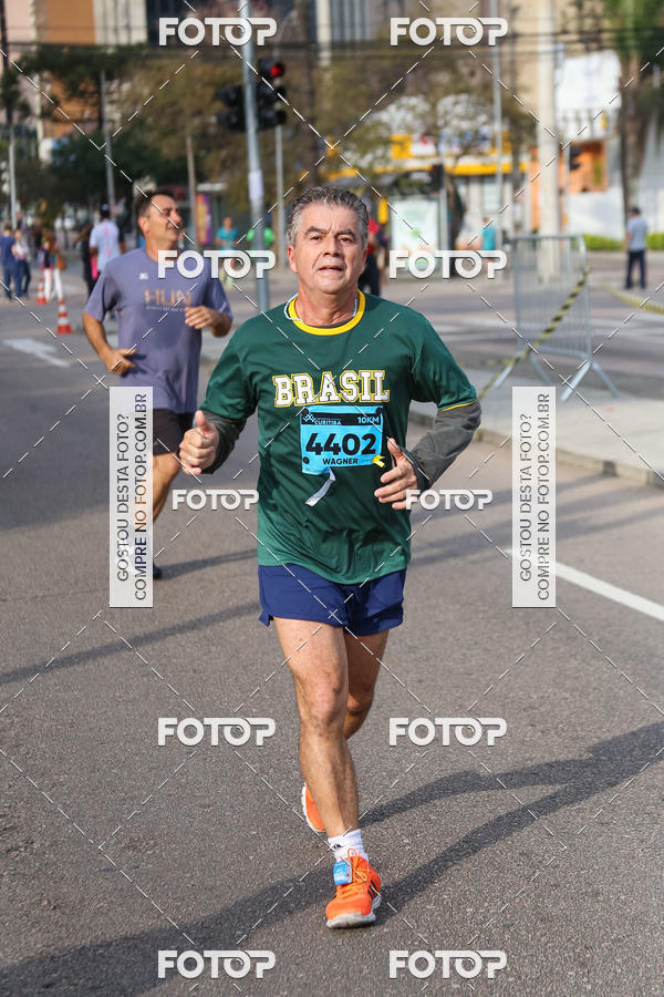 Buy your photos of the eventMeia Maratona Internacional de Curitiba 2018 on Fotop