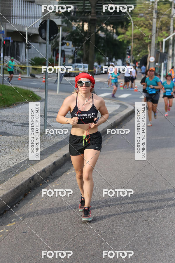 Buy your photos of the eventMeia Maratona Internacional de Curitiba 2018 on Fotop