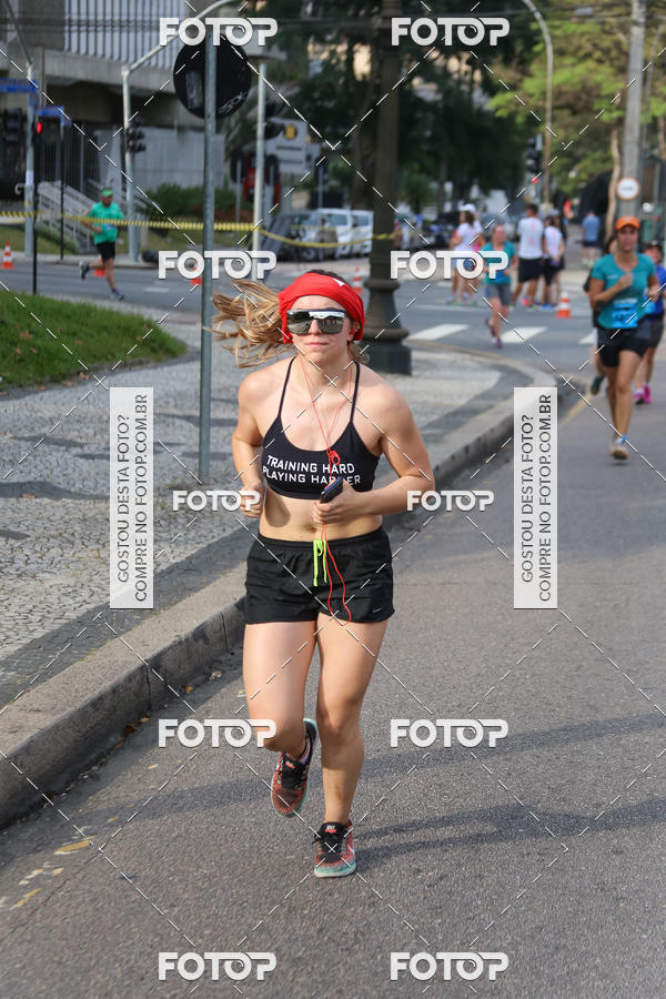 Buy your photos of the eventMeia Maratona Internacional de Curitiba 2018 on Fotop