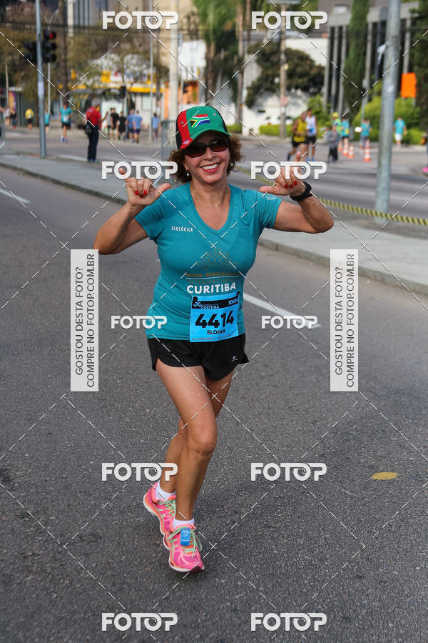Buy your photos of the eventMeia Maratona Internacional de Curitiba 2018 on Fotop