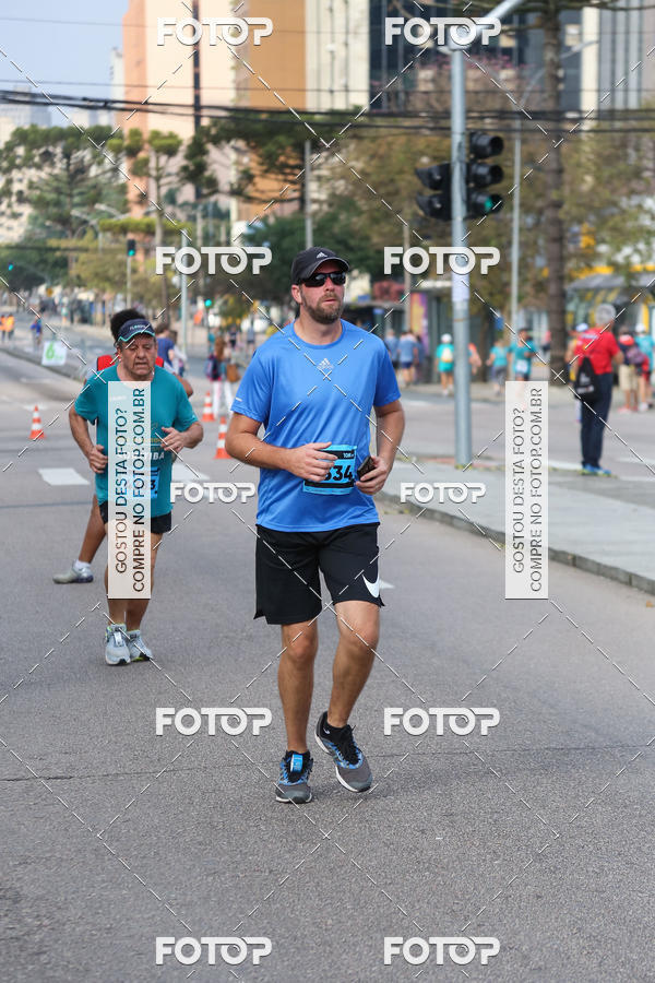 Buy your photos of the eventMeia Maratona Internacional de Curitiba 2018 on Fotop