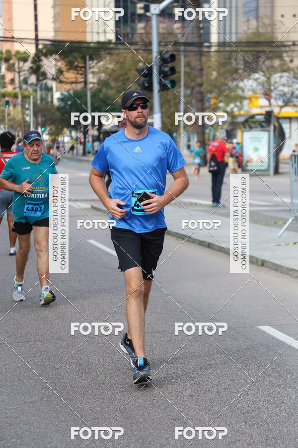 Buy your photos of the eventMeia Maratona Internacional de Curitiba 2018 on Fotop
