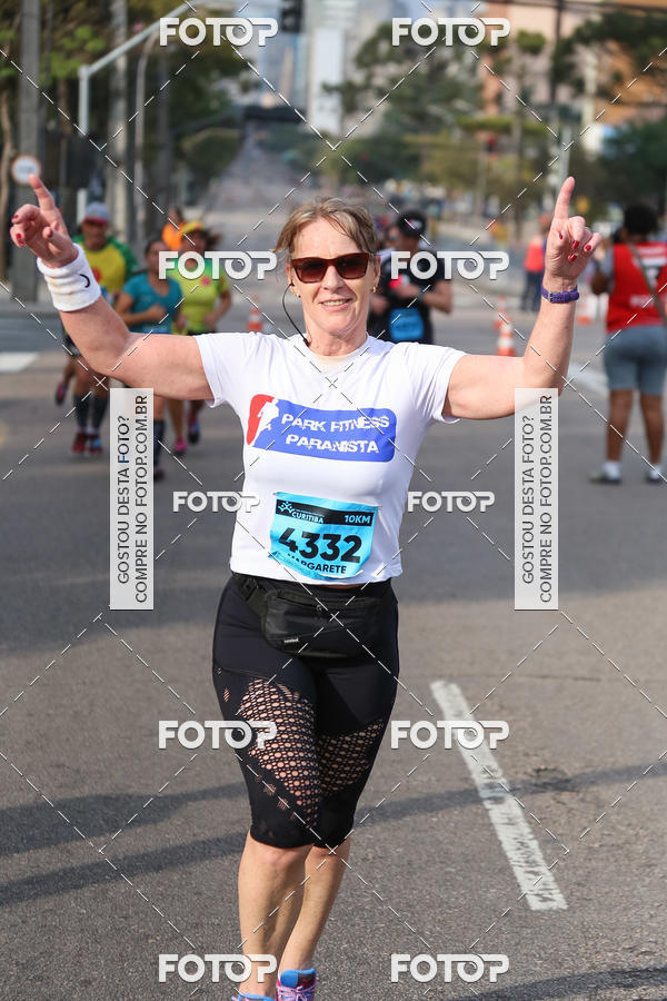Buy your photos of the eventMeia Maratona Internacional de Curitiba 2018 on Fotop