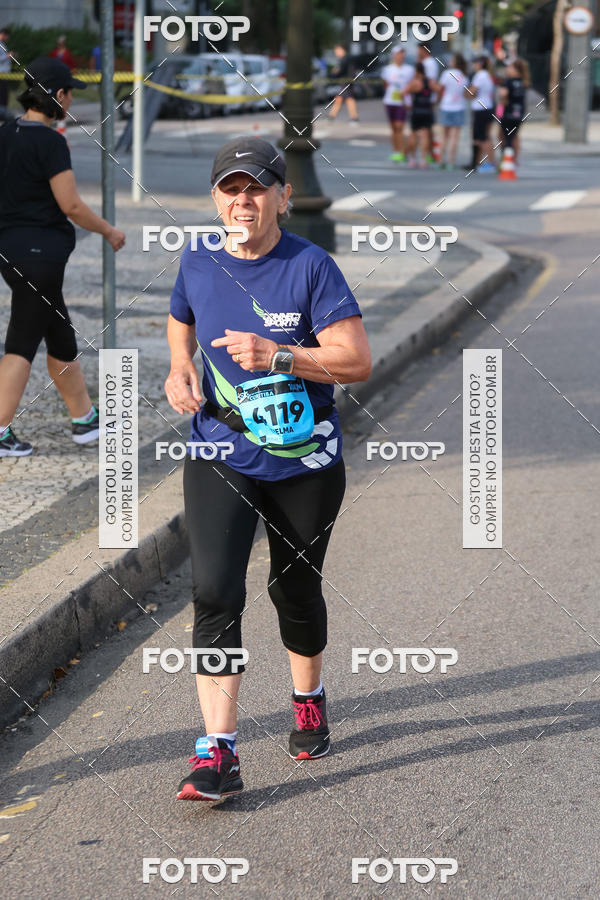 Buy your photos of the eventMeia Maratona Internacional de Curitiba 2018 on Fotop
