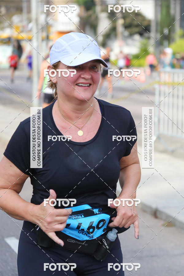 Buy your photos of the eventMeia Maratona Internacional de Curitiba 2018 on Fotop