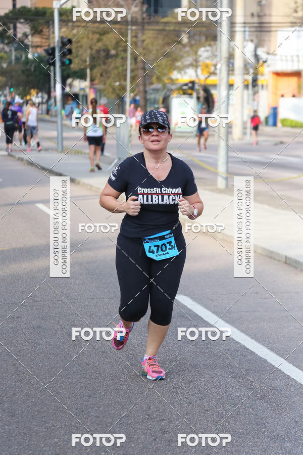 Buy your photos of the eventMeia Maratona Internacional de Curitiba 2018 on Fotop