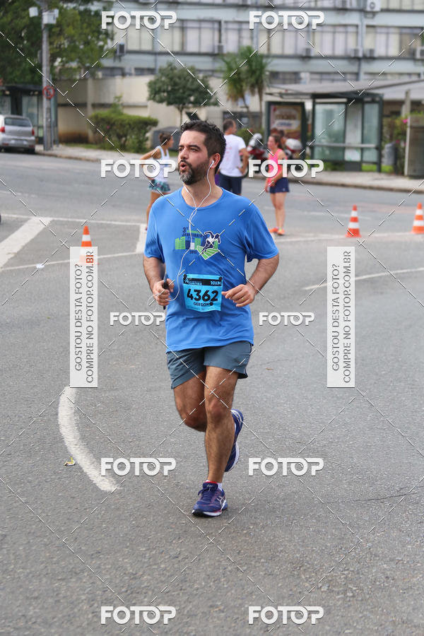 Buy your photos of the eventMeia Maratona Internacional de Curitiba 2018 on Fotop