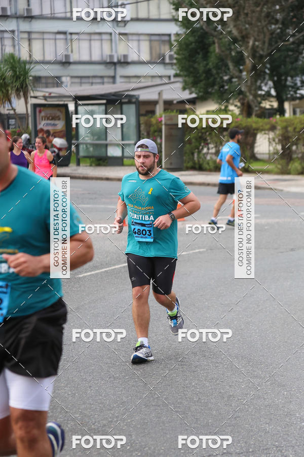 Buy your photos of the eventMeia Maratona Internacional de Curitiba 2018 on Fotop