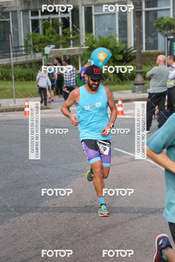 Buy your photos of the eventMeia Maratona Internacional de Curitiba 2018 on Fotop