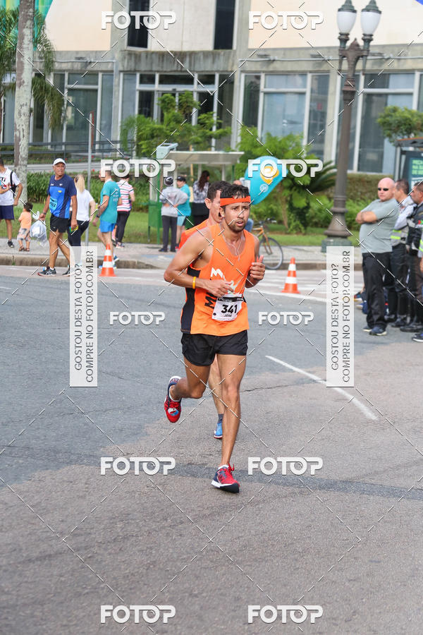 Buy your photos of the eventMeia Maratona Internacional de Curitiba 2018 on Fotop