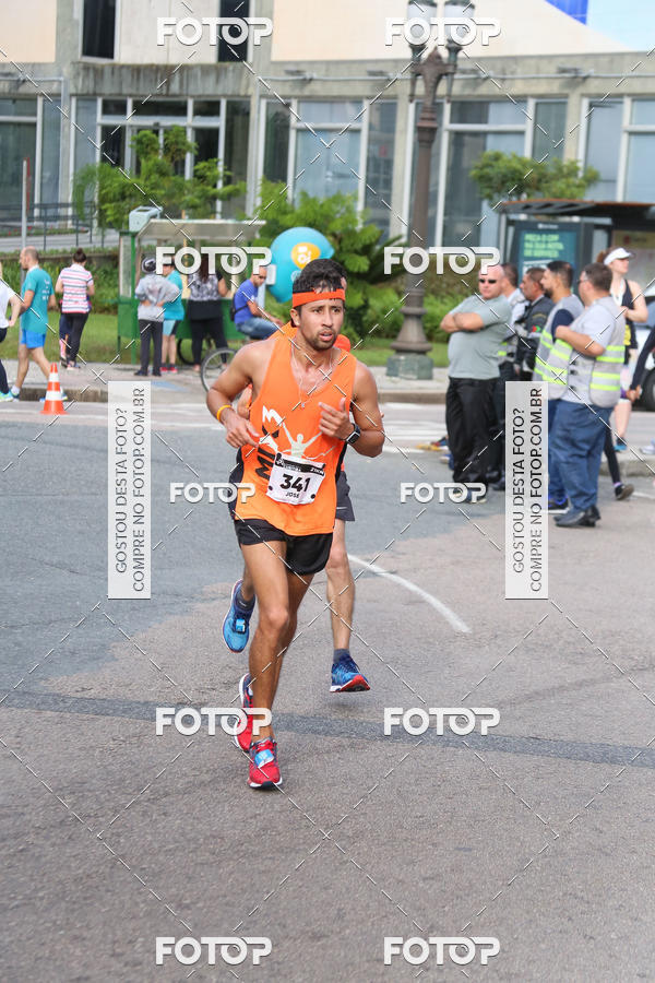 Buy your photos of the eventMeia Maratona Internacional de Curitiba 2018 on Fotop