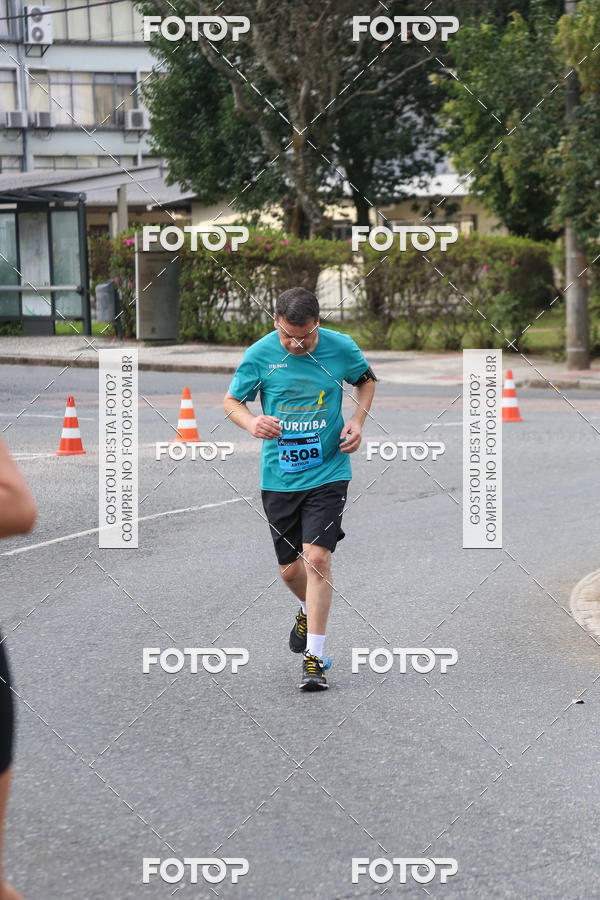 Buy your photos of the eventMeia Maratona Internacional de Curitiba 2018 on Fotop