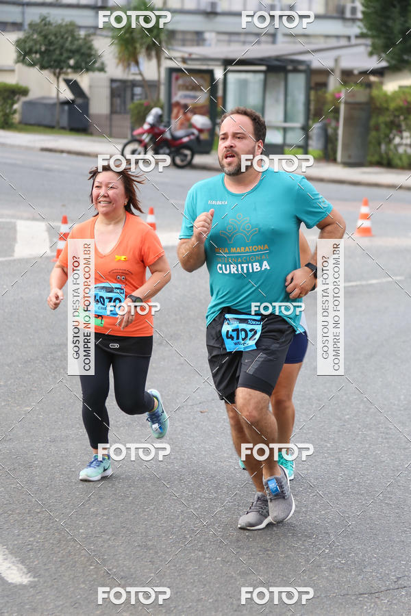 Buy your photos of the eventMeia Maratona Internacional de Curitiba 2018 on Fotop