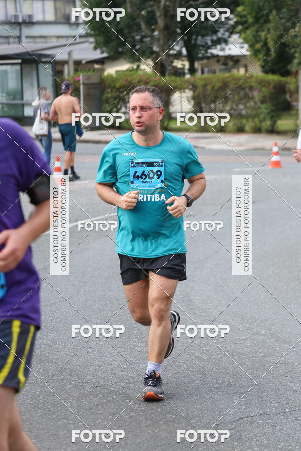 Buy your photos of the eventMeia Maratona Internacional de Curitiba 2018 on Fotop