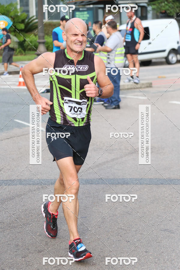 Buy your photos of the eventMeia Maratona Internacional de Curitiba 2018 on Fotop