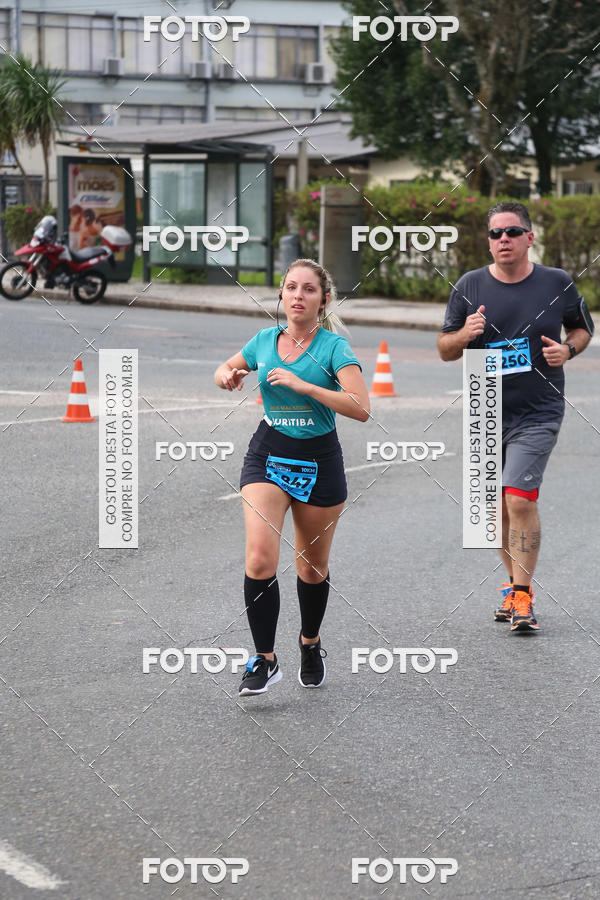 Buy your photos of the eventMeia Maratona Internacional de Curitiba 2018 on Fotop